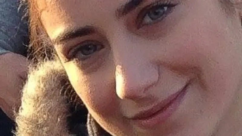Hazal Kaya: Adını Feriha Koydum'dan Bir Aşk Hikayesi'ne görseli